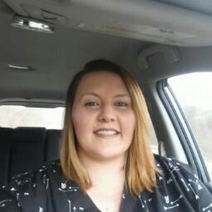 Meet your Posher, Courtney